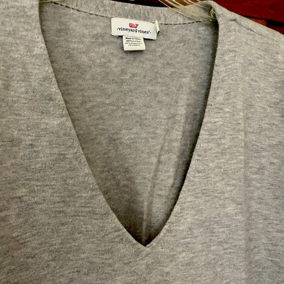 Vineyard Vines Tops - Vineyard Vines Gray Knit Top S Runs Big